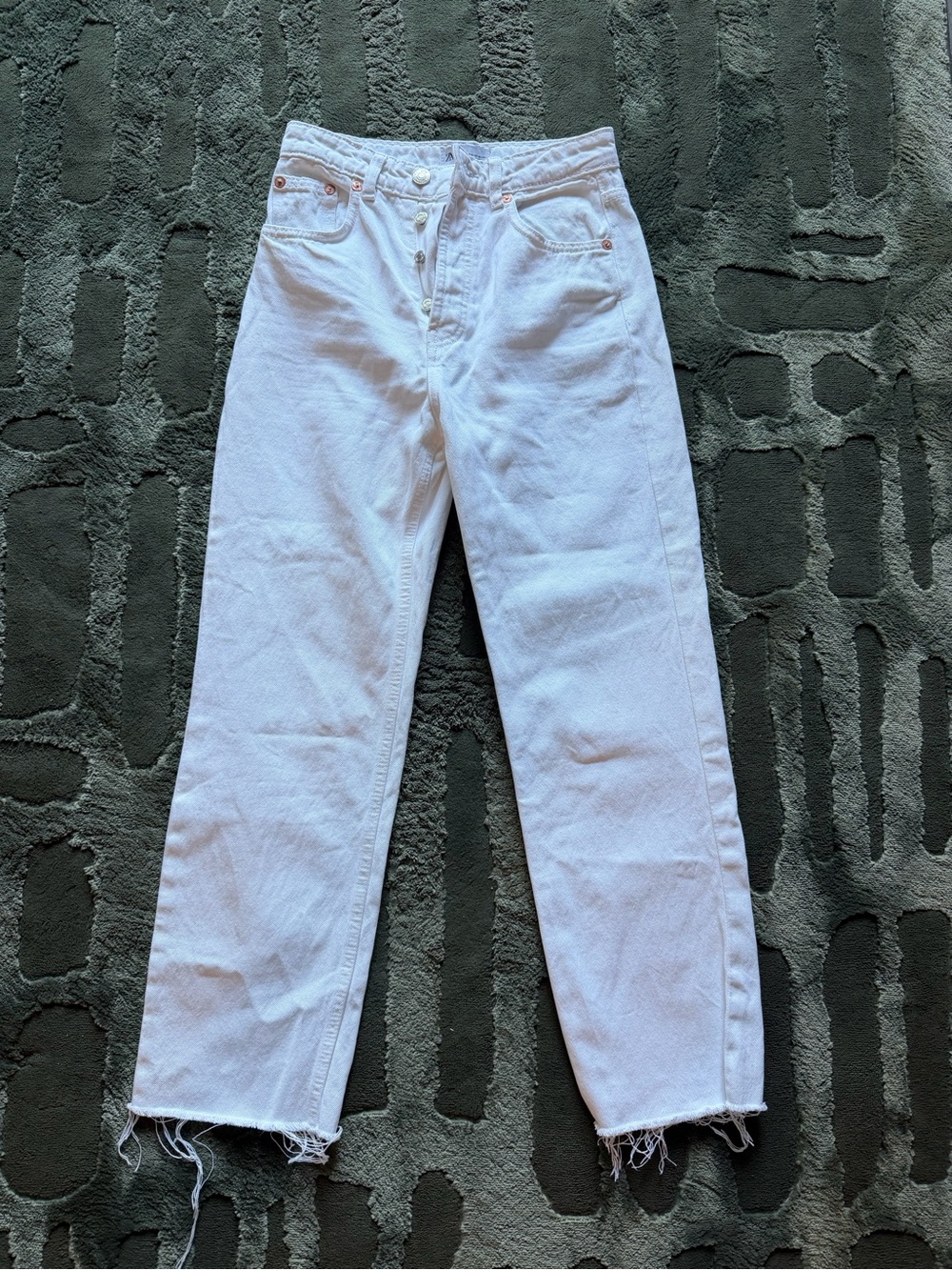 NWOT ZARA High Waisted Straight Leg White Jeans